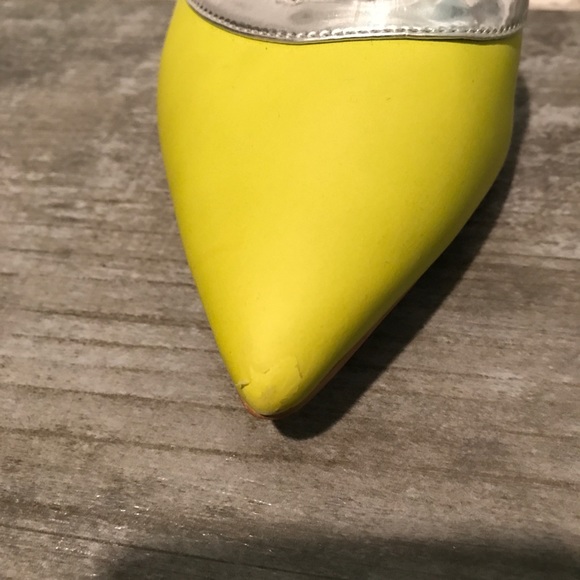 STEVE MADDEN Pointed Heels - Picture 6 of 6